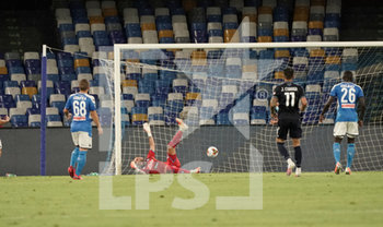 2020-08-01 - Ciro Immobile of Lazio scores his first goal during the match Serie A TIM between SSC Napoli and SS Lazio on August 1,2020 in Naples (Italy) at San Paolo Stadium Photo LPS/MARCO IORIO - NAPOLI VS LAZIO - ITALIAN SERIE A - SOCCER