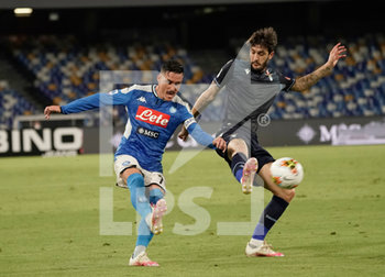 2020-08-01 - Luis Alberto (R) of Lazio and Jose’ Callejon of Napoli in action during the match Serie A TIM between SSC Napoli and SS Lazio on August 1,2020 in Naples (Italy) at San Paolo Stadium Photo LPS/MARCO IORIO - NAPOLI VS LAZIO - ITALIAN SERIE A - SOCCER