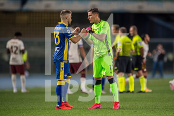 2020-09-19 - Gianlca Mancini (Hellas Verona) and Marco Silvestri (Hellas Verona FC) - HELLAS VERONA VS ROMA - ITALIAN SERIE A - SOCCER