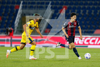 2020-09-28 - Takehiro Tomiyasu (Bologna FC) - BOLOGNA VS PARMA - ITALIAN SERIE A - SOCCER