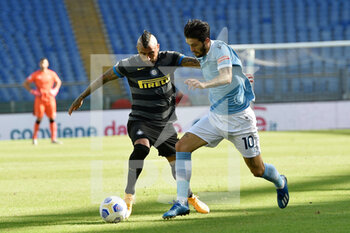 2020-10-04 - Arturo Vidal Inter Luis Alberto Lazio - LAZIO VS INTER - ITALIAN SERIE A - SOCCER