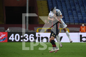 2020-10-24 - Goran Pandev (Genoa), Andrea Ranocchia (Inter) - GENOA VS INTER - ITALIAN SERIE A - SOCCER