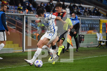 2020-10-24 - Andrea Ranocchia (Inter), Eldor Shomurodov (Genoa) - GENOA VS INTER - ITALIAN SERIE A - SOCCER