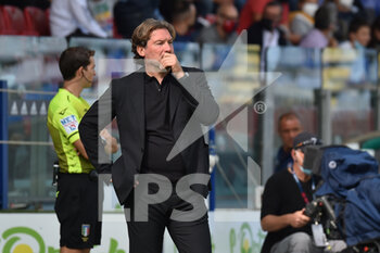 2020-10-25 - Giovanni Stroppa Mister of FC Crotone - CAGLIARI VS CROTONE - ITALIAN SERIE A - SOCCER
