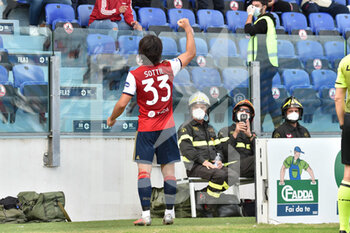 2020-10-25 - Riccardo Sottil of Cagliari Calcio, Esultanza, Celebration after scoring goal - CAGLIARI VS CROTONE - ITALIAN SERIE A - SOCCER