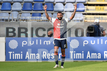 2020-10-25 - Galvao Joao Pedro of Cagliari Calcio, Esultanza, Celebration after scoring goal - CAGLIARI VS CROTONE - ITALIAN SERIE A - SOCCER