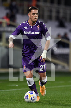 2020-10-25 - Pol Lirola of ACF Fiorentina in action  - FIORENTINA VS UDINESE - ITALIAN SERIE A - SOCCER