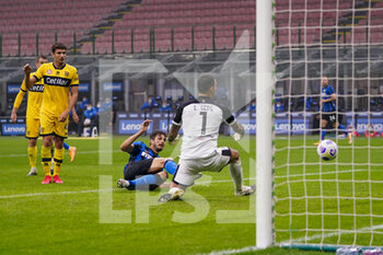 2020-10-31 - Andrea Ranocchia (FC Inter) - INTER VS PARMA - ITALIAN SERIE A - SOCCER