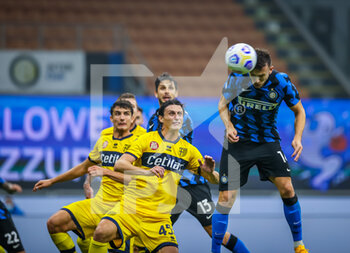 2020-10-31 - Ivan Perisic of FC Internazionale scores goal during the Serie A 2020/21 match between FC Internazionale vs Parma Calcio at the San Siro Stadium, Milan, Italy on October 31, 2020 - Photo Fabrizio Carabelli - INTER VS PARMA - ITALIAN SERIE A - SOCCER