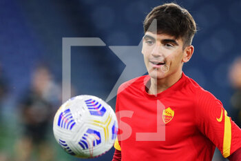 2020-11-01 - Gonzalo Villar warming up before the Italian championship Serie A football match between AS Roma and ACF Fiorentina on November 1, 2020 at Stadio Olimpico in Rome, Italy - Photo Federico Proietti / DPPI - AS ROMA AND ACF FIORENTINA - ITALIAN SERIE A - SOCCER