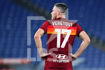 2020-11-01 - Jordan Veretout of Roma reacts during the Italian championship Serie A football match between AS Roma and ACF Fiorentina on November 1, 2020 at Stadio Olimpico in Rome, Italy - Photo Federico Proietti / DPPI - AS ROMA AND ACF FIORENTINA - ITALIAN SERIE A - SOCCER