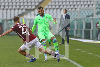 2020-11-01 - 96 Mohamed Fares (SS Lazio) vs 27 Mergim Vojdova (Torino FC) - TORINO VS LAZIO  - ITALIAN SERIE A - SOCCER