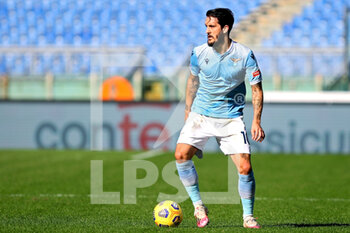 2020-11-08 - Luis Alberto of Lazio in action during the Italian championship Serie A football match between SS Lazio and Juventus FC on November 8, 2020 at Stadio Olimpico in Rome, Italy - Photo Federico Proietti / DPPI - SS LAZIO VS JUVENTUS FC - ITALIAN SERIE A - SOCCER