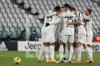 2020-11-21 - Juventus celebrates the goal - JUVENTUS VS CAGLIARI - ITALIAN SERIE A - SOCCER