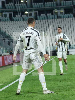 2020-11-21 - 7 Cristiano Ronaldo (JUVENTUS FC) celebrates the goal - JUVENTUS VS CAGLIARI - ITALIAN SERIE A - SOCCER