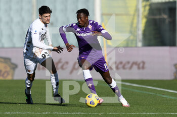 2020-11-22 - Cristian Kouamè (ACF Fiorentina) in azione - FIORENTINA VS BENEVENTO - ITALIAN SERIE A - SOCCER