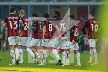2020-11-29 - Team Milan goal celebrate during the Italian championship Serie A football match between AC Milan and AC Fiorentina on November 29, 2020 at San Siro stadium in Milan, Italy - Photo Morgese-Rossini / DPPI - AC MILAN AND ACF FIORENTINA - ITALIAN SERIE A - SOCCER