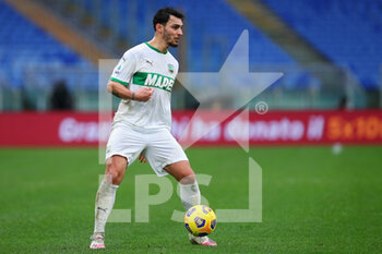 2020-12-06 - Kaan Ayhan of Sassuolo in action during the Italian championship Serie A football match between AS Roma and US Sassuolo Calcio on December 6, 2020 at Stadio Olimpico in Rome, Italy - Photo Federico Proietti / DPPI - AS ROMA VS US SASSUOLO CALCIO - ITALIAN SERIE A - SOCCER