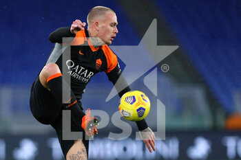 2020-12-06 - Rick Karsdorp of Roma in action during the Italian championship Serie A football match between AS Roma and US Sassuolo Calcio on December 6, 2020 at Stadio Olimpico in Rome, Italy - Photo Federico Proietti / DPPI - AS ROMA VS US SASSUOLO CALCIO - ITALIAN SERIE A - SOCCER