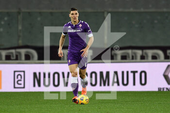 2020-12-07 - Nikola Milenkovic (ACF Fiorentina) in azione - FIORENTINA VS GENOA - ITALIAN SERIE A - SOCCER