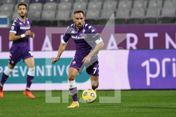 2020-12-07 - Franck Ribery (ACF Fiorentina) in azione - FIORENTINA VS GENOA - ITALIAN SERIE A - SOCCER