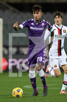 2020-12-07 - Erick Pulgar (ACF Fiorentina) in azione - FIORENTINA VS GENOA - ITALIAN SERIE A - SOCCER