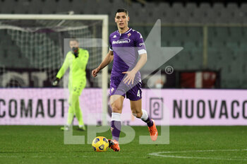 2020-12-07 - Nikola Milenkovic (ACF Fiorentina) in azione - FIORENTINA VS GENOA - ITALIAN SERIE A - SOCCER