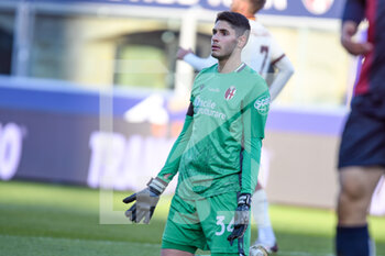 2020-12-13 - Federico Ravaglia (Bologna) disappointment after the goal of Lorenzo Pellegrini (AS Roma) -  BOLOGNA FC VS AS ROMA - ITALIAN SERIE A - SOCCER