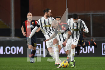 2020-12-13 - Adrien Rabiot (Juventus), Stefano Sturaro (Genoa), Rodrigo Bentancur (Juventus) - GENOA VS JUVENTUS - ITALIAN SERIE A - SOCCER