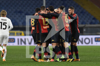 2020-12-16 - team Genoa, celebrates after scoring a goal 1 - 0 - GENOA VS MILAN - ITALIAN SERIE A - SOCCER