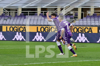 2020-12-19 - Dusan Vlahovic (ACF Fiorentina) celebrates after scoring a goal during the Serie A soccer match between AFC Fiorentina - Hellas Verona, Stadio Artemio Franchi on December 19, 2020 in Florence Italy - FIORENTINA VS HELLAS VERONA - ITALIAN SERIE A - SOCCER