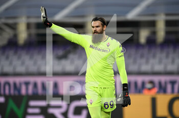 2020-12-19 - Bartlomiej Dragowski (ACF Fiorentina) - FIORENTINA VS HELLAS VERONA - ITALIAN SERIE A - SOCCER