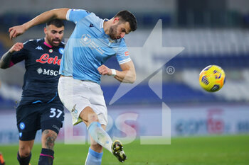 2020-12-20 - Wesley Hoedt of Lazio in action during the Italian championship Serie A football match between SS Lazio and SSC Napoli on December 20, 2020 at Stadio Olimpico in Rome, Italy - Photo Federico Proietti / DPPI - SS LAZIO VS SSC NAPOLI - ITALIAN SERIE A - SOCCER