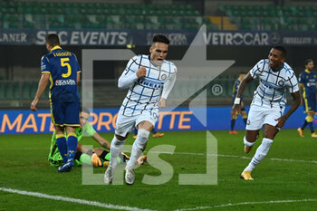2020-12-23 - Esultanza Lautaro Martinez (Inter) dopo gol 0-1 - HELLAS VERONA VS FC INTERNAZIONALE - ITALIAN SERIE A - SOCCER