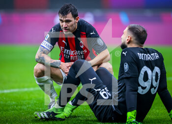 2020-12-23 - Alessio Romagnoli of AC Milan during the Serie A 2020/21 football match between AC Milan vs SS Lazio at the San Siro Stadium, Milan, Italy on December 23, 2020 - Photo FCI / Fabrizio Carabelli - AC MILAN VS SS LAZIO  - ITALIAN SERIE A - SOCCER
