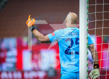 2020-12-23 - Pepe Reina of SS Lazio reacts during the Serie A 2020/21 football match between AC Milan vs SS Lazio at the San Siro Stadium, Milan, Italy on December 23, 2020 - Photo FCI / Fabrizio Carabelli - AC MILAN VS SS LAZIO  - ITALIAN SERIE A - SOCCER