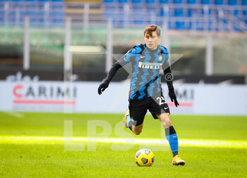 2021-01-03 - Nicolo Barella of FC Internazionale in action during the Serie A 2020/21 football match between FC Internazionale vs FC Crotone at the San Siro Stadium, Milan, Italy on January 03, 2021 - Photo FCI / Fabrizio Carabelli - FC INTERNAZIONALE VS FC CROTONE - ITALIAN SERIE A - SOCCER