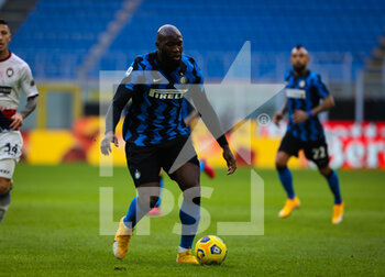 2021-01-03 - Romelu Lukaku of FC Internazionale in action during the Serie A 2020/21 football match between FC Internazionale vs FC Crotone at the San Siro Stadium, Milan, Italy on January 03, 2021 - Photo FCI / Fabrizio Carabelli - FC INTERNAZIONALE VS FC CROTONE - ITALIAN SERIE A - SOCCER