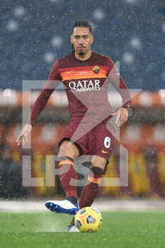 2021-01-03 - ROME, ITALY - January 3 : Chris Smalling of AS Roma in action during the Serie A soccer match between AS Roma and UC Sampdoria at Stadio Olimpico on January 3,2021 in Rome Italy - ROMA VS SAMPDORIA - ITALIAN SERIE A - SOCCER