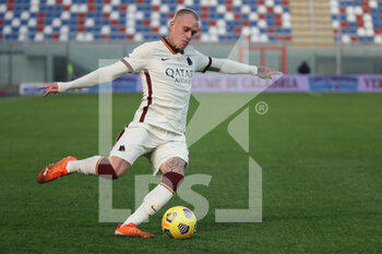 2021-01-06 - Rick Kardorp (AS Roma) during the Serie A soccer match between Crotone - Roma, Stadio Ezio Scida on January 06, 2021 in Crotone Italy - CROTONE VS ROMA - ITALIAN SERIE A - SOCCER