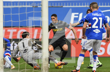 2021-01-06 - EMIL AUDERO (Sampdoria) , Achraf Hakimi (Inter) - SAMPDORIA VS INTER - ITALIAN SERIE A - SOCCER