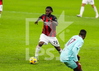 2021-01-09 - Franck Kessie of AC Milan in action - AC MILAN VS TORINO FC - ITALIAN SERIE A - SOCCER