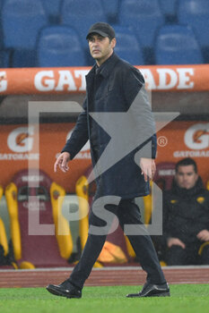 2021-01-10 - ROME, ITALY - January 10 : Head Coach Paulo Fonseca of AS Roma gestures at during Italian Serie A soccer match between AS Roma and FC International Milan at Stadio Olimpico on January 10,2021 in Rome Italy  - AS ROMA VS FC INTERNAZIONALE - ITALIAN SERIE A - SOCCER