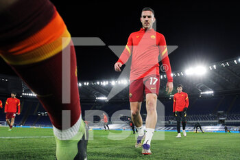 2021-01-15 - Jordan Veretout of Roma at the end of warm up before the Italian championship Serie A football match between SS Lazio and AS Roma on January 15, 2021 at Stadio Olimpico in Rome, Italy - Photo Federico Proietti / DPPI - SS LAZIO VS AS ROMA - ITALIAN SERIE A - SOCCER