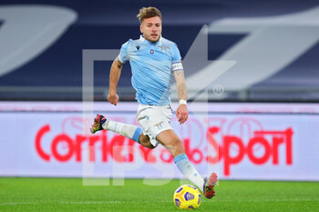 2021-01-15 - Ciro Immobile of Lazio in action during the Italian championship Serie A football match between SS Lazio and AS Roma on January 15, 2021 at Stadio Olimpico in Rome, Italy - Photo Federico Proietti / DPPI - SS LAZIO VS AS ROMA - ITALIAN SERIE A - SOCCER