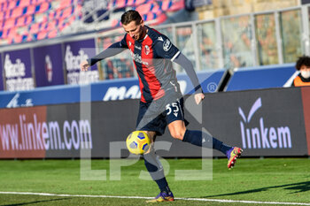 2021-01-16 - Mitchell Dijks (Bologna FC) in action - BOLOGNA VS HELLAS VERONA - ITALIAN SERIE A - SOCCER