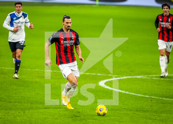 2021-01-23 - Zlatan Ibrahimovic of AC Milan in action - AC MILAN VS ATALANTA BC - ITALIAN SERIE A - SOCCER