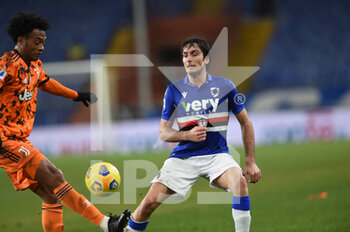 2021-01-30 - Juan Cuadrado (Juventus), TOMMASO AUGELLO (Sampdoria) - UC SAMPDORIA VS JUVENTUS FC - ITALIAN SERIE A - SOCCER