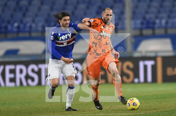 2021-01-30 - Ernesto Torregrossa (Sampdoria), Giorgio Chiellini (Juventus) - UC SAMPDORIA VS JUVENTUS FC - ITALIAN SERIE A - SOCCER