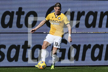 2021-01-31 - Jens Stryger Larsen of Udinese Calcio in action - SPEZIA CALCIO VS UDINESE CALCIO - ITALIAN SERIE A - SOCCER